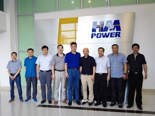 東方煙臺威思頓電氣股份有限公司領(lǐng)導(dǎo)專家們到赫茲曼電力參觀、考察