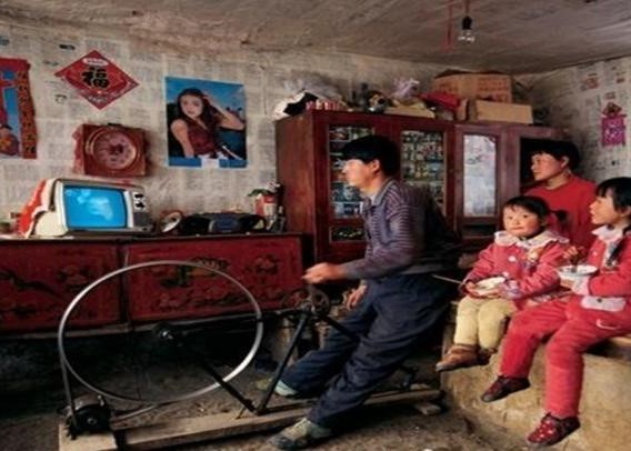 「致過去」「創(chuàng)未來」智能化開關(guān)柜傳遞“零停電”理念